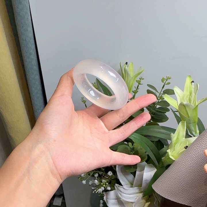 玉@*月时尚冰飘花手镯908