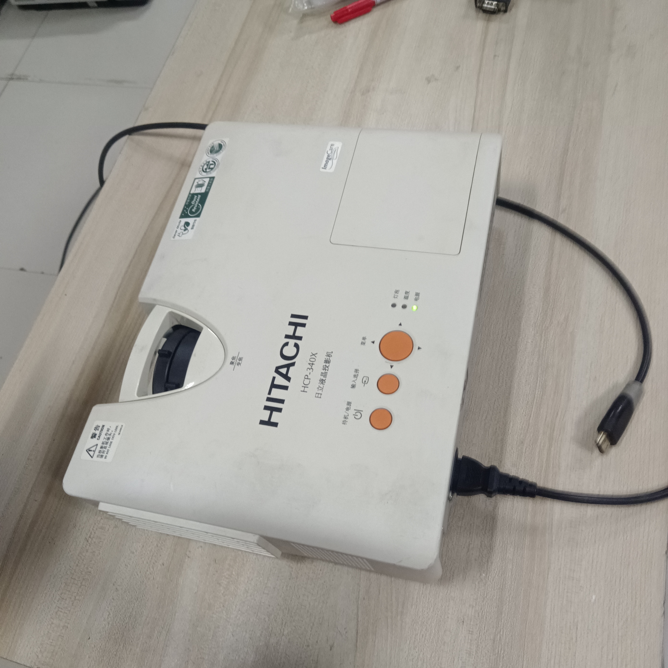 9新 HITACHI/日立 二手日立投影仪运费自理