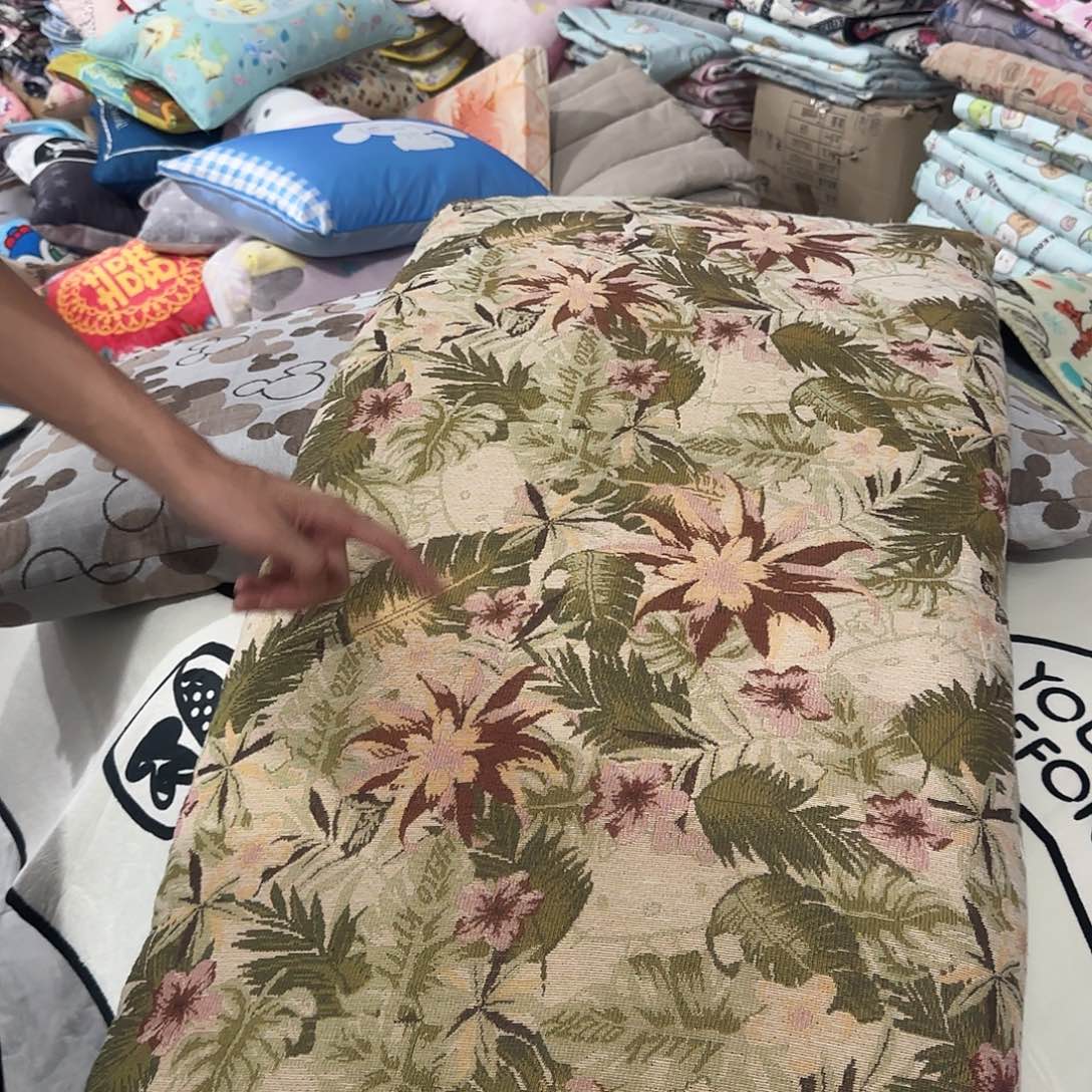 好看的可爱的靠枕