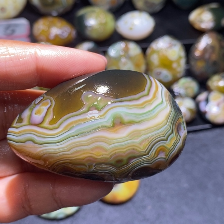 玛瑙/玉髓未镶嵌珠宝奇石15