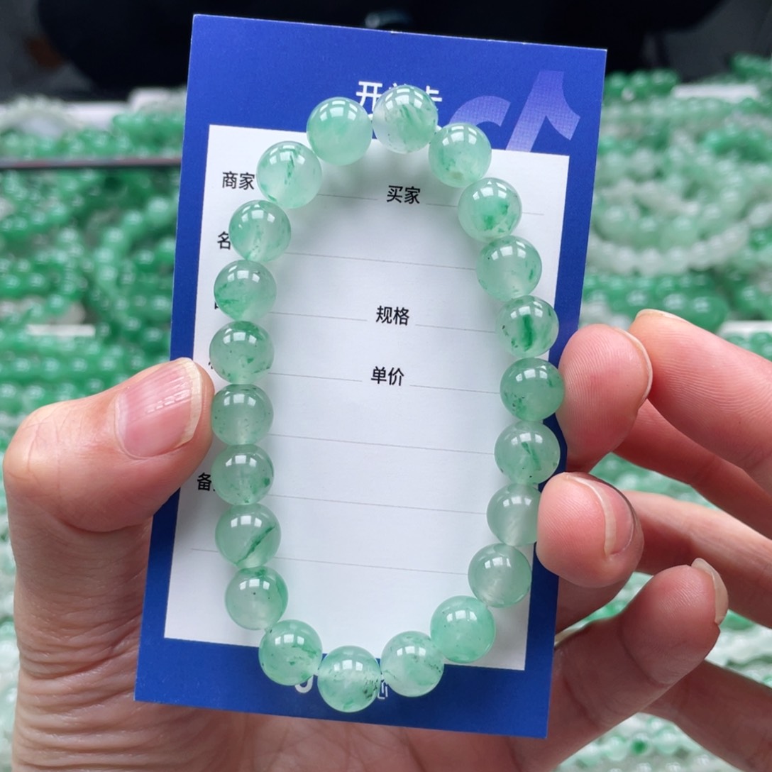 未镶嵌手串石英质玉（非洲翠）