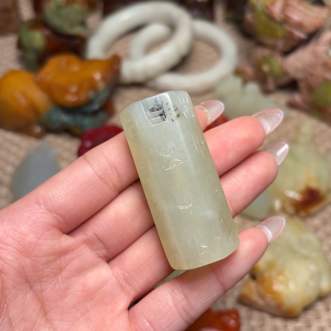 白玉菩提吊坠白玉菩提——白玉菩提