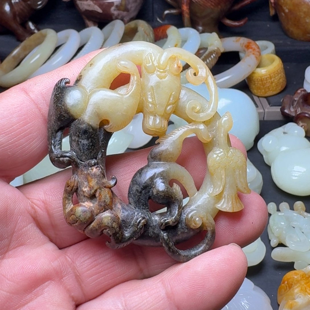 和田玉挂件未镶嵌