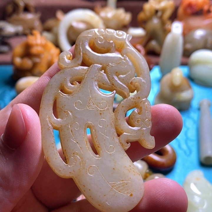 和田玉挂件未镶嵌