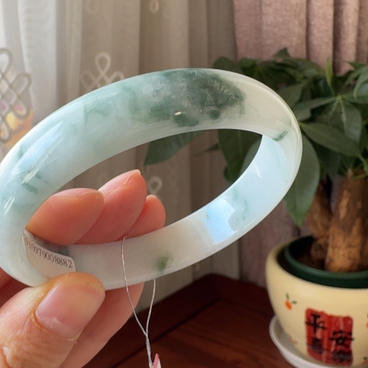 翡翠未镶嵌手镯60-61圈口