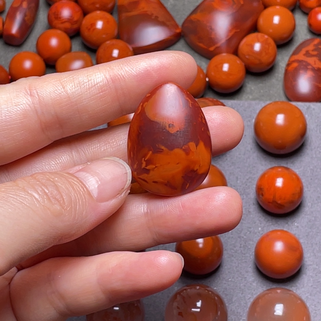 冬***漫南红玛瑙未镶嵌南红原矿南红吊坠