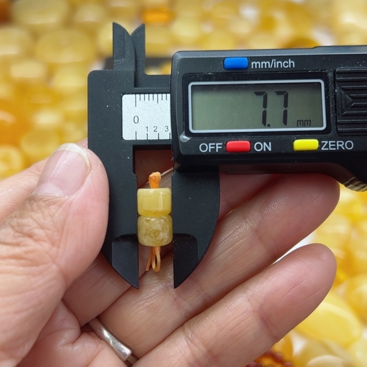 琥珀（矿物珀）裸石未镶嵌