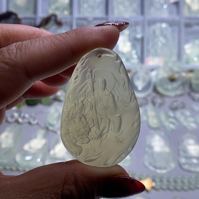 【闪购商品】岫玉颈饰未镶嵌地藏王