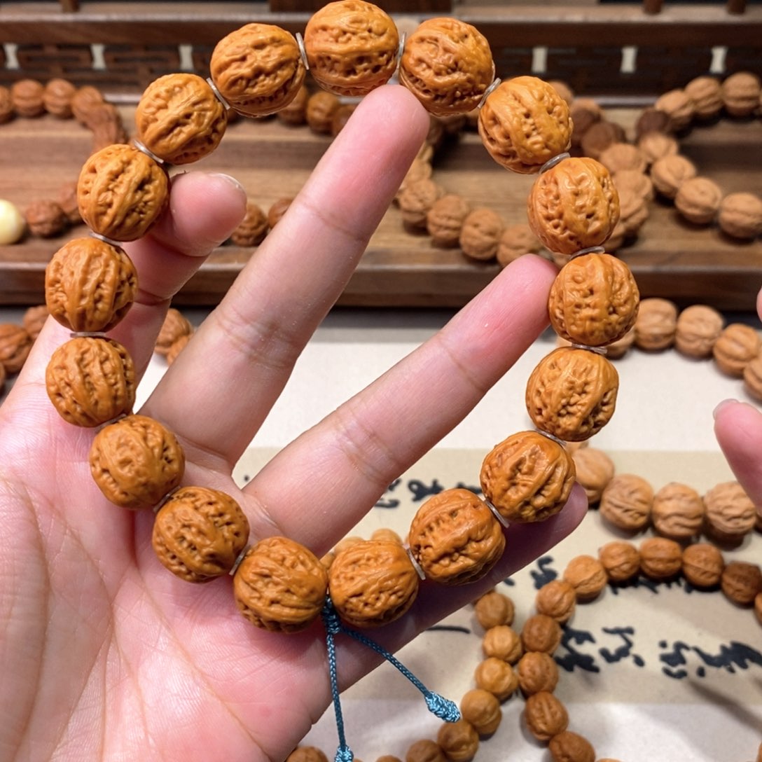 文玩核桃手串粗筋八棱