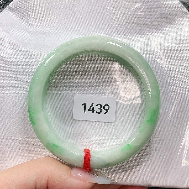 翡翠手镯未镶嵌天然翡翠手镯58