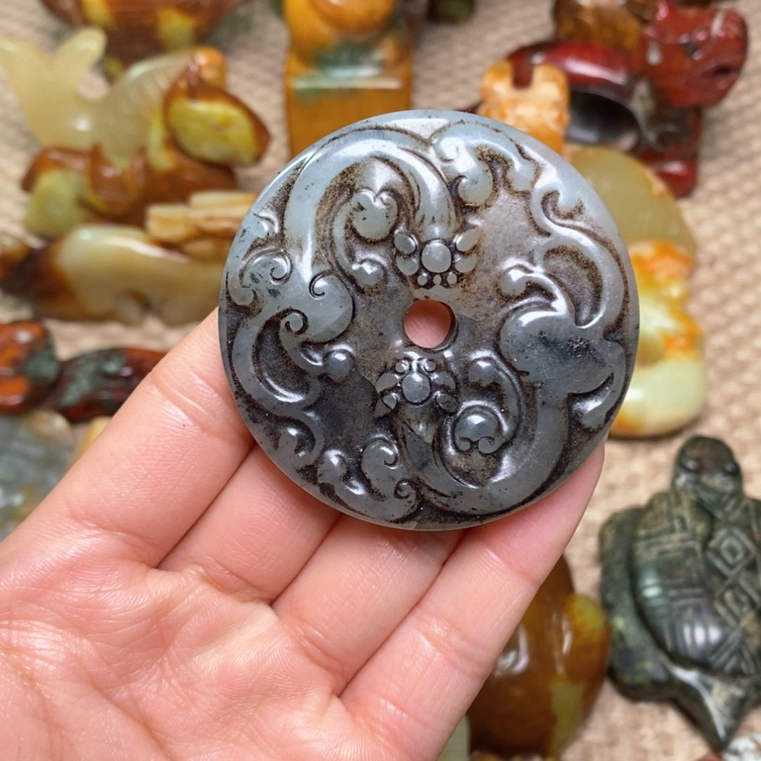 白玉菩提吊坠白玉菩提白玉菩提摆件