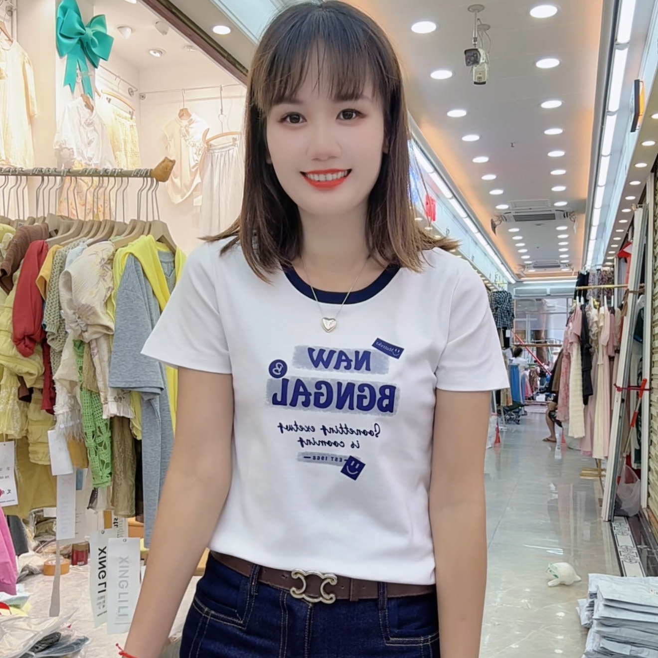 0619（美姿）时尚潮流女装新款短袖拼色洋气休闲百搭圆领棉料上衣