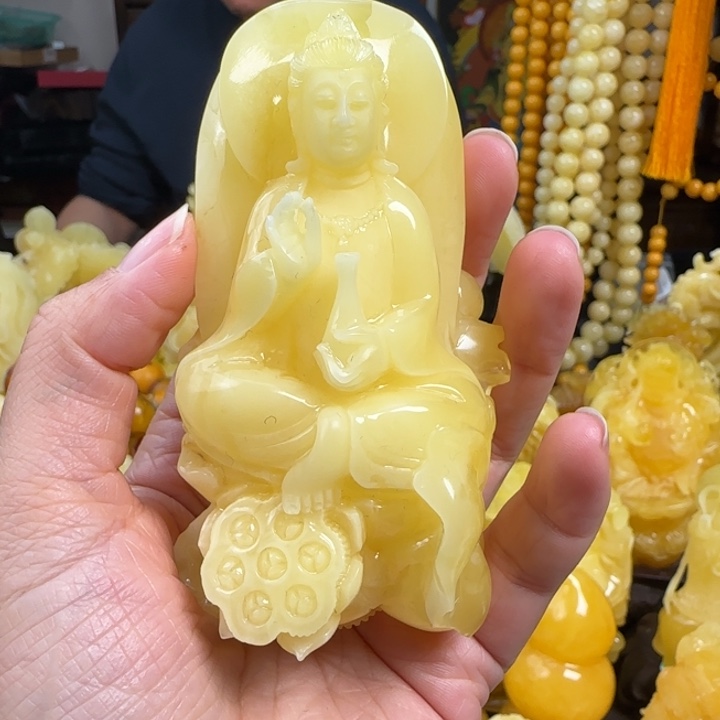 蜜蜡珠宝奇石未镶嵌