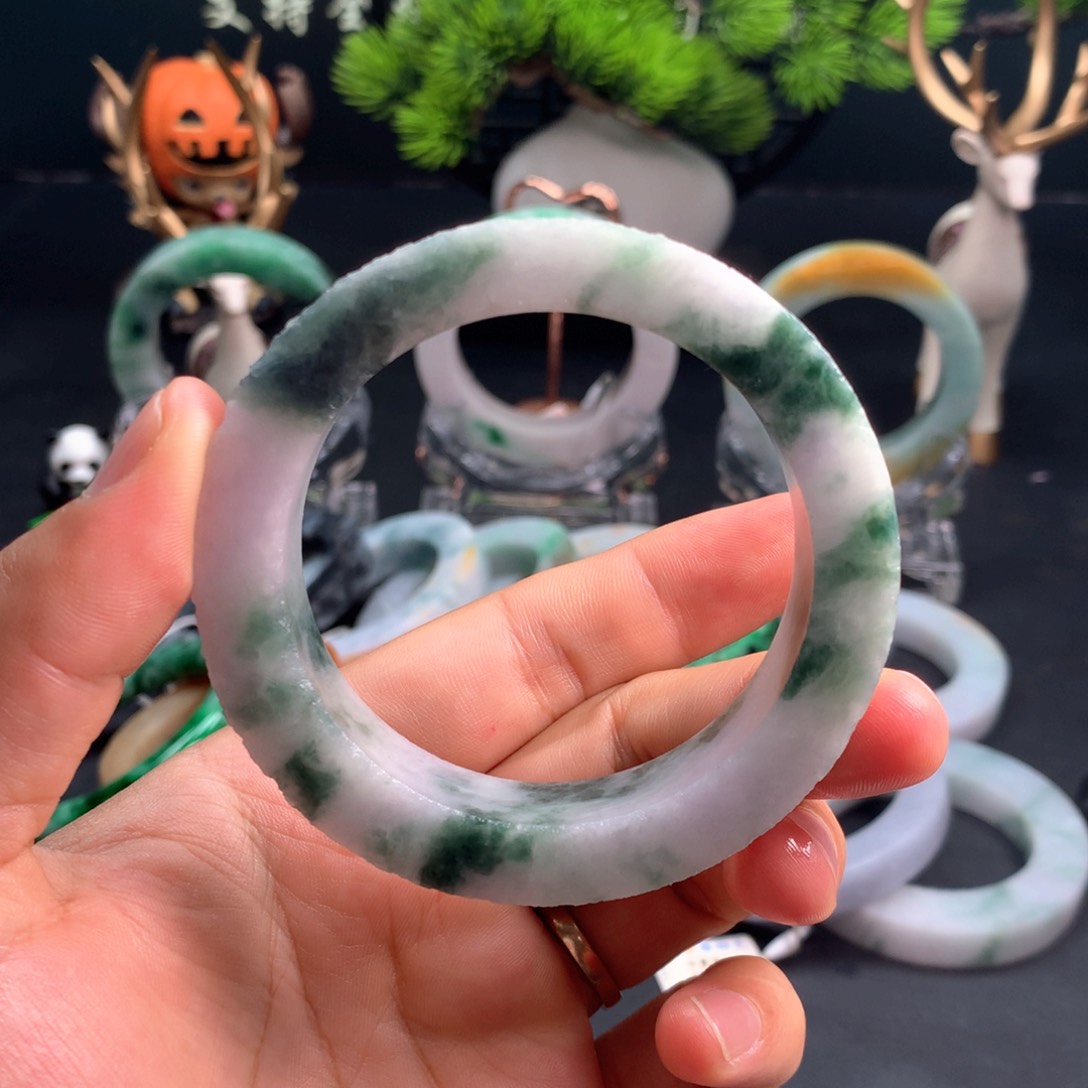 定制翡翠手镯未镶嵌
