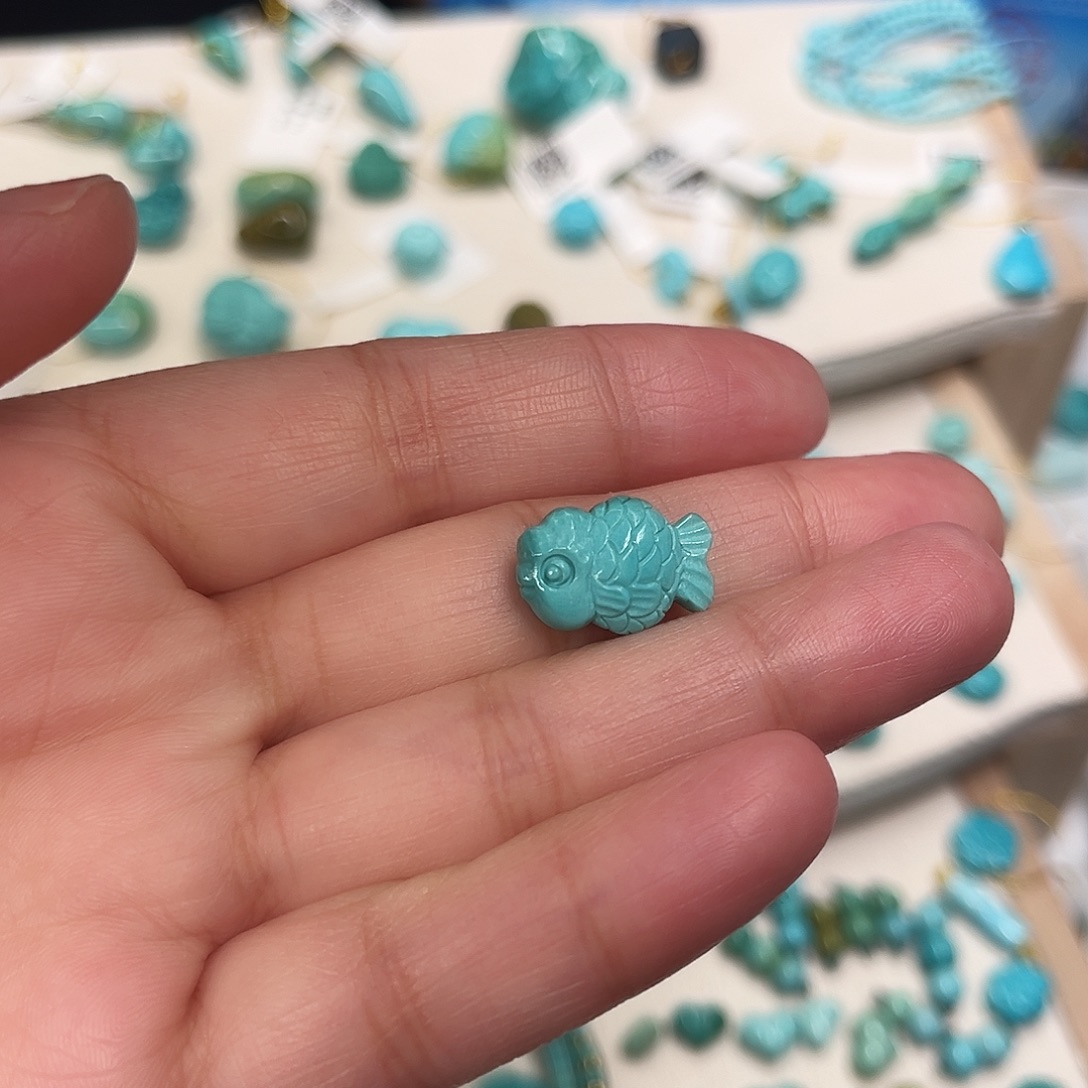 绿松石未镶嵌珠宝半成品