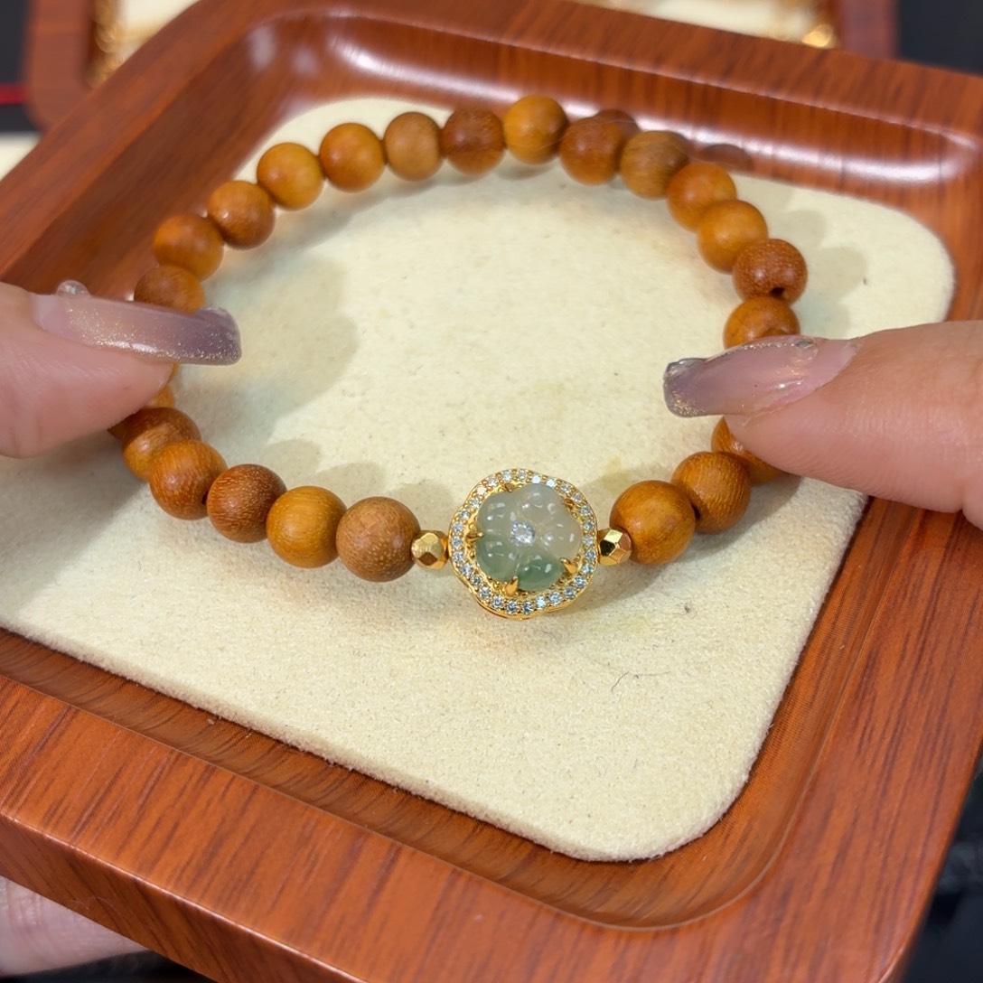 翡翠银S925镶嵌颈饰手串