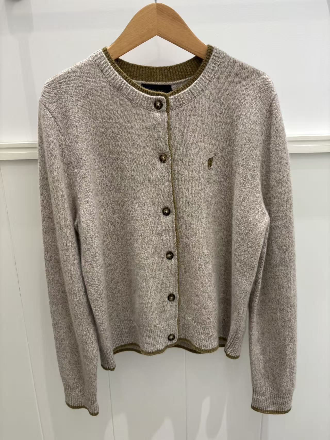 秋冬新款羊毛针织假两件开衫外套