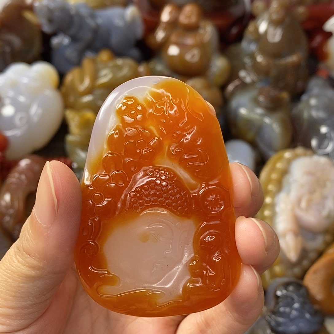 玛瑙/玉髓吊坠未镶嵌