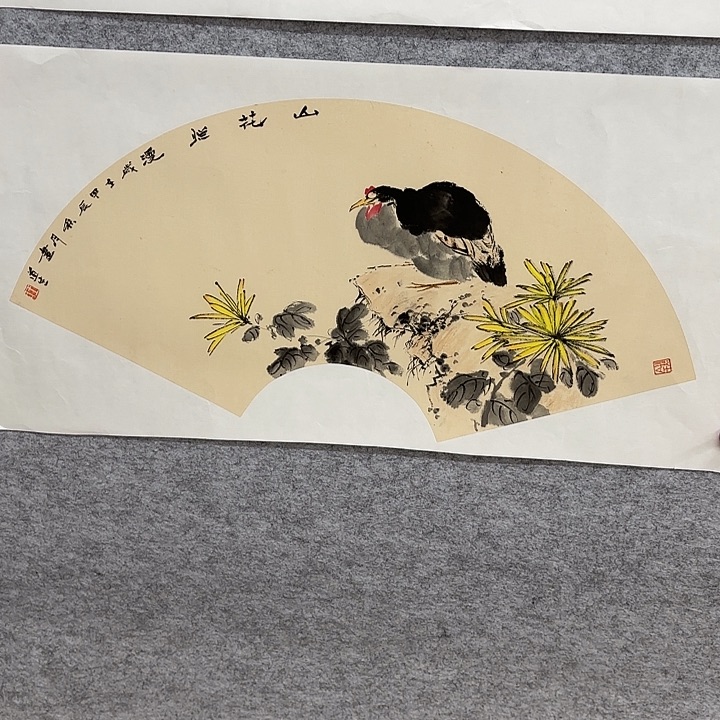 国画花鸟的翅膀和翅膀是