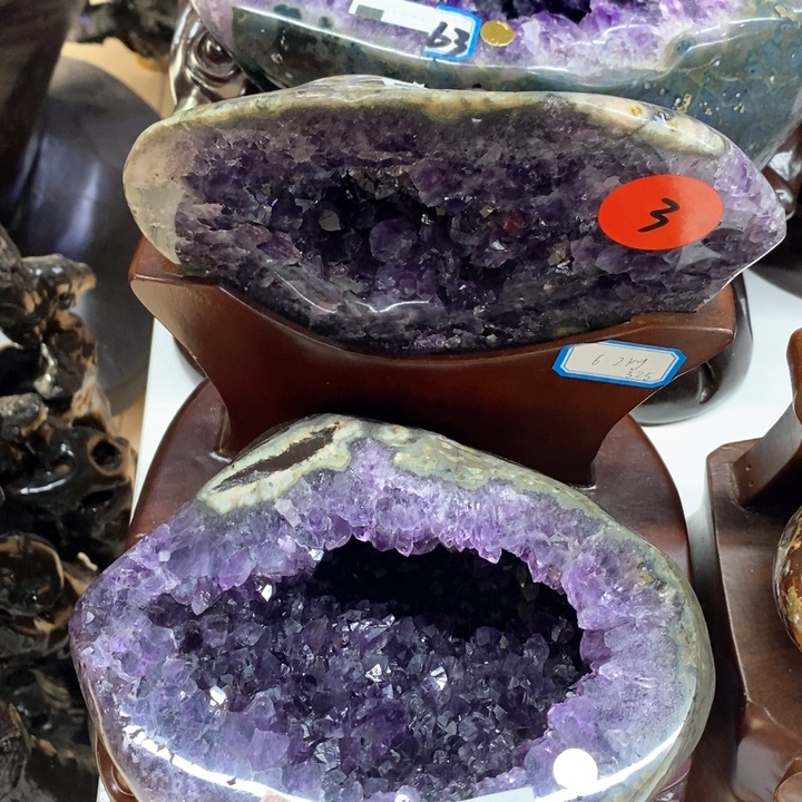 紫晶摆件未镶嵌莹