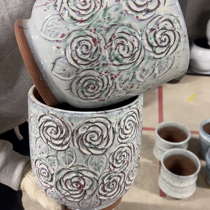 高度22厘米口20厘米