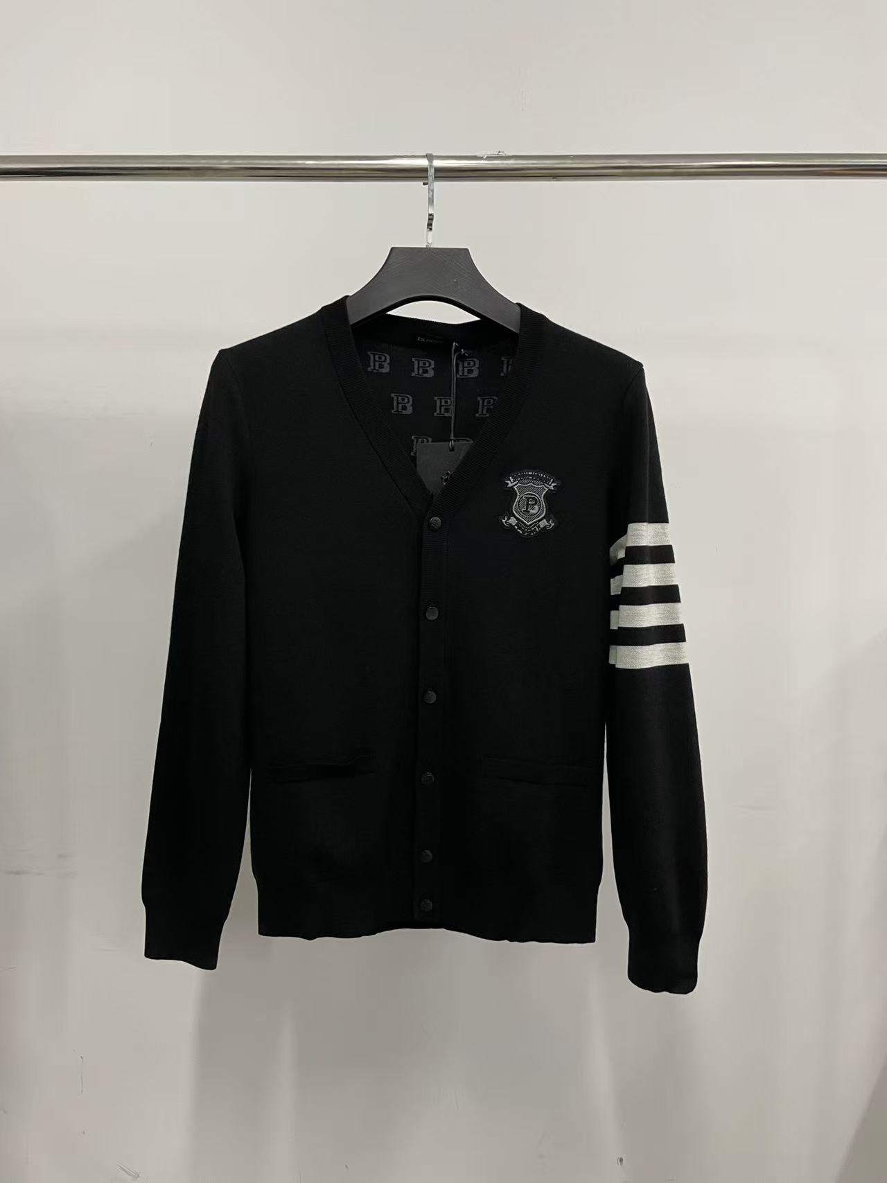 my635男士新款韩系V领针织开衫潮流轻奢内搭外套