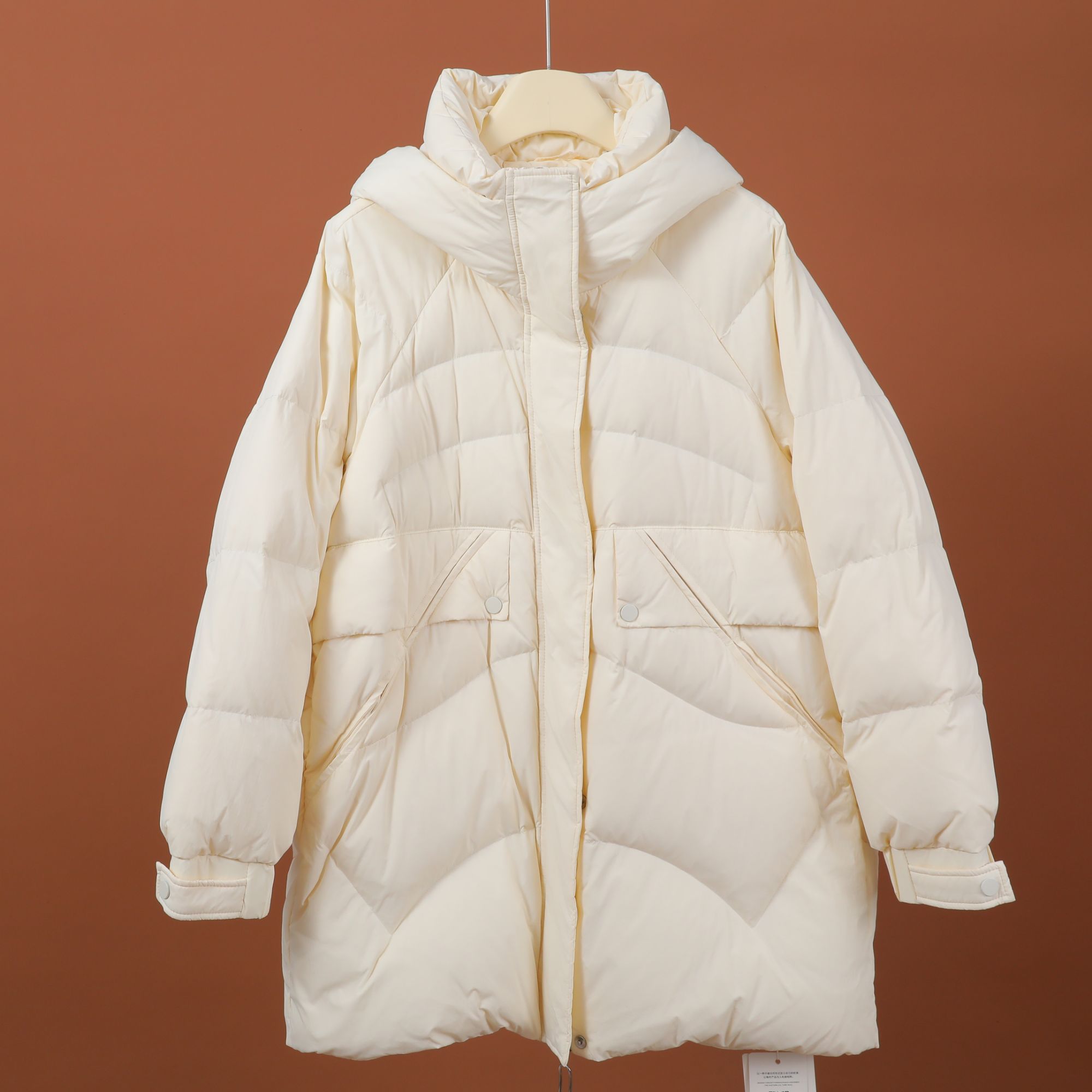 R-7452 休闲冬季女士设计感时尚韩版宽松简约加厚保暖羽绒服