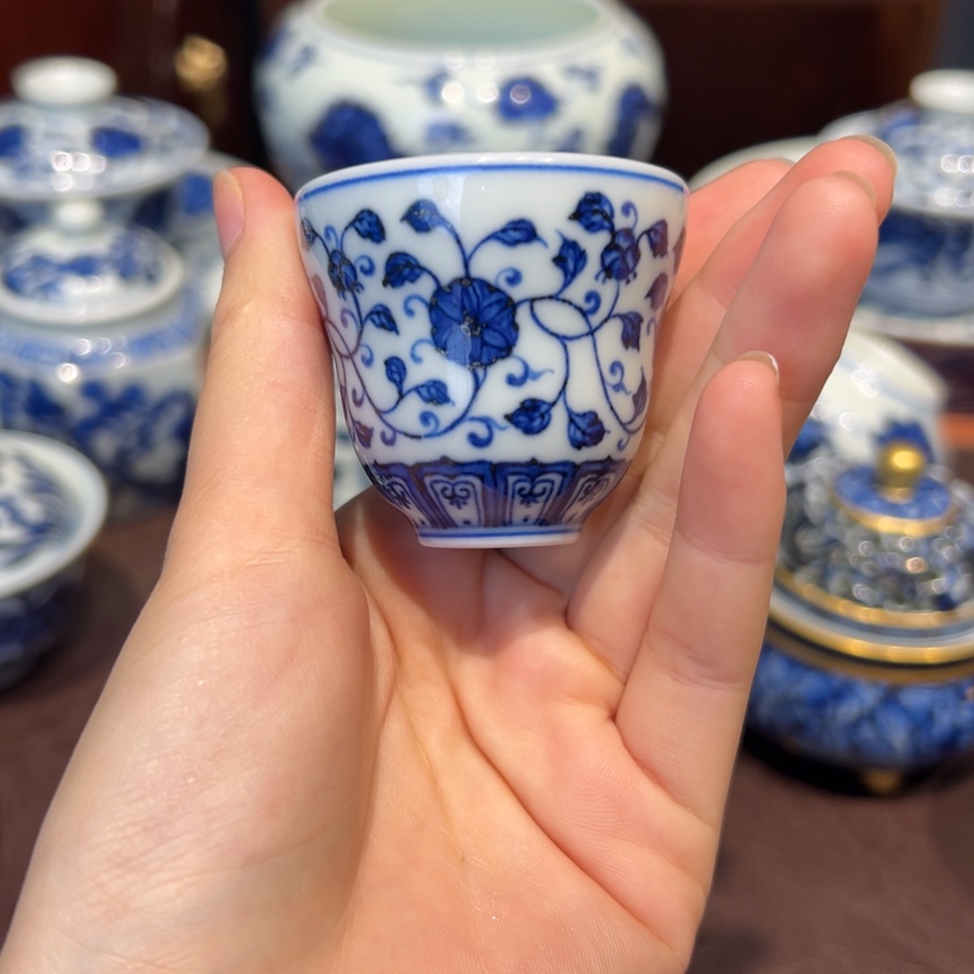 青花雯华堂手绘杯杯
