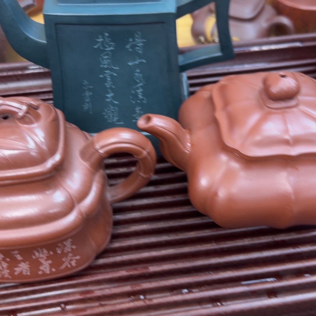 紫砂茶壶紫砂壶传炉。竹鼎。金钟