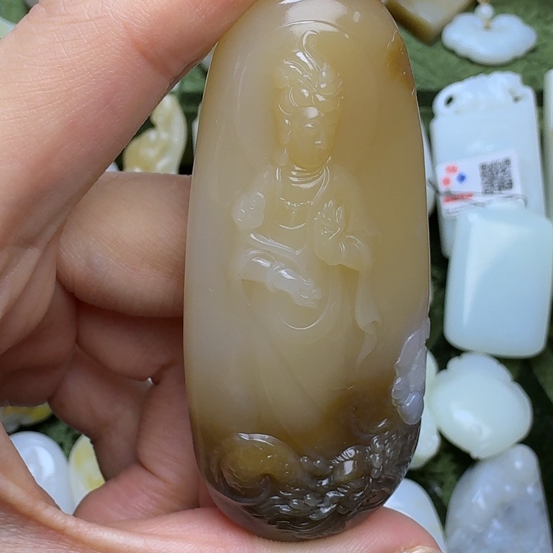 和田玉颈饰未镶嵌