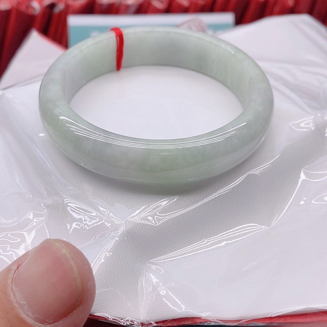 翡翠手镯未镶嵌你****会99999999