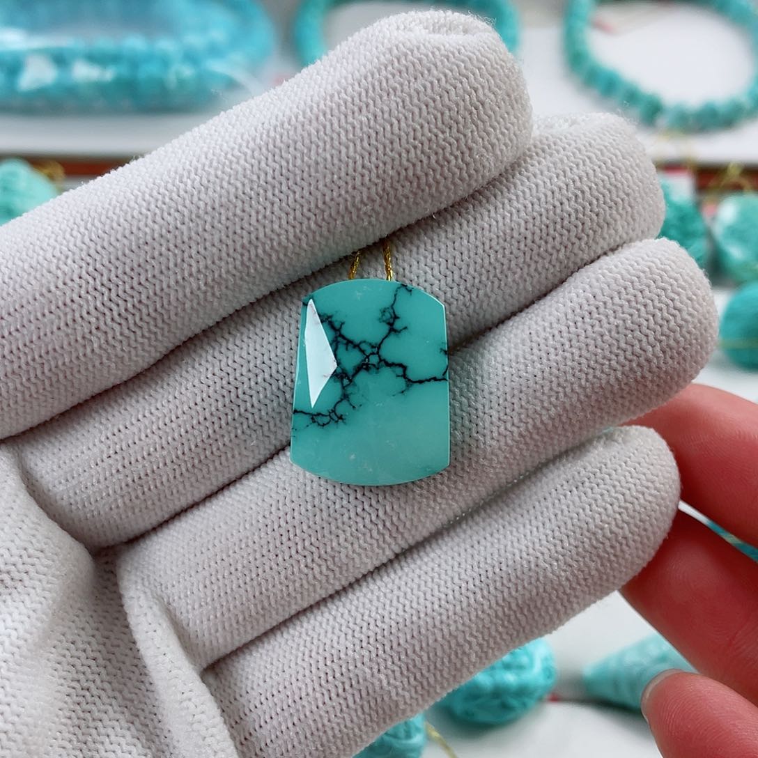 绿松石车挂未镶嵌