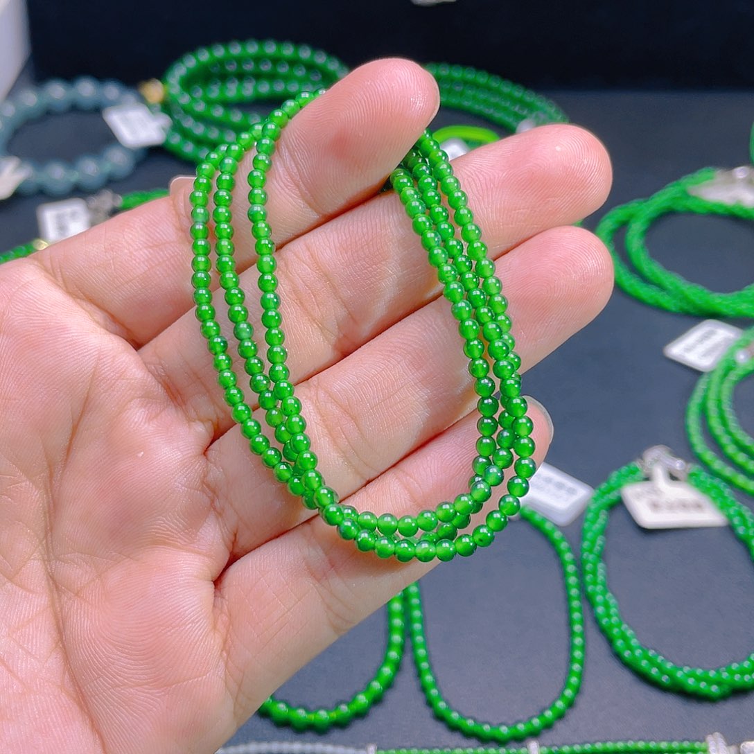 颈饰未镶嵌翡翠A货卡3