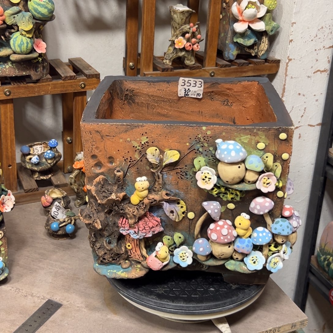 3533号，口22.5×18高24