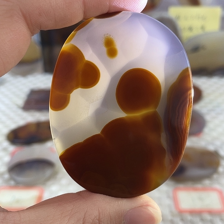 华***山玛瑙/玉髓未镶嵌颈饰