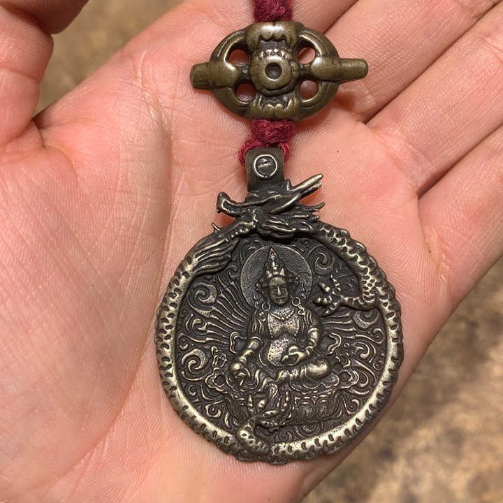 琉璃颈饰喜欢的朋友