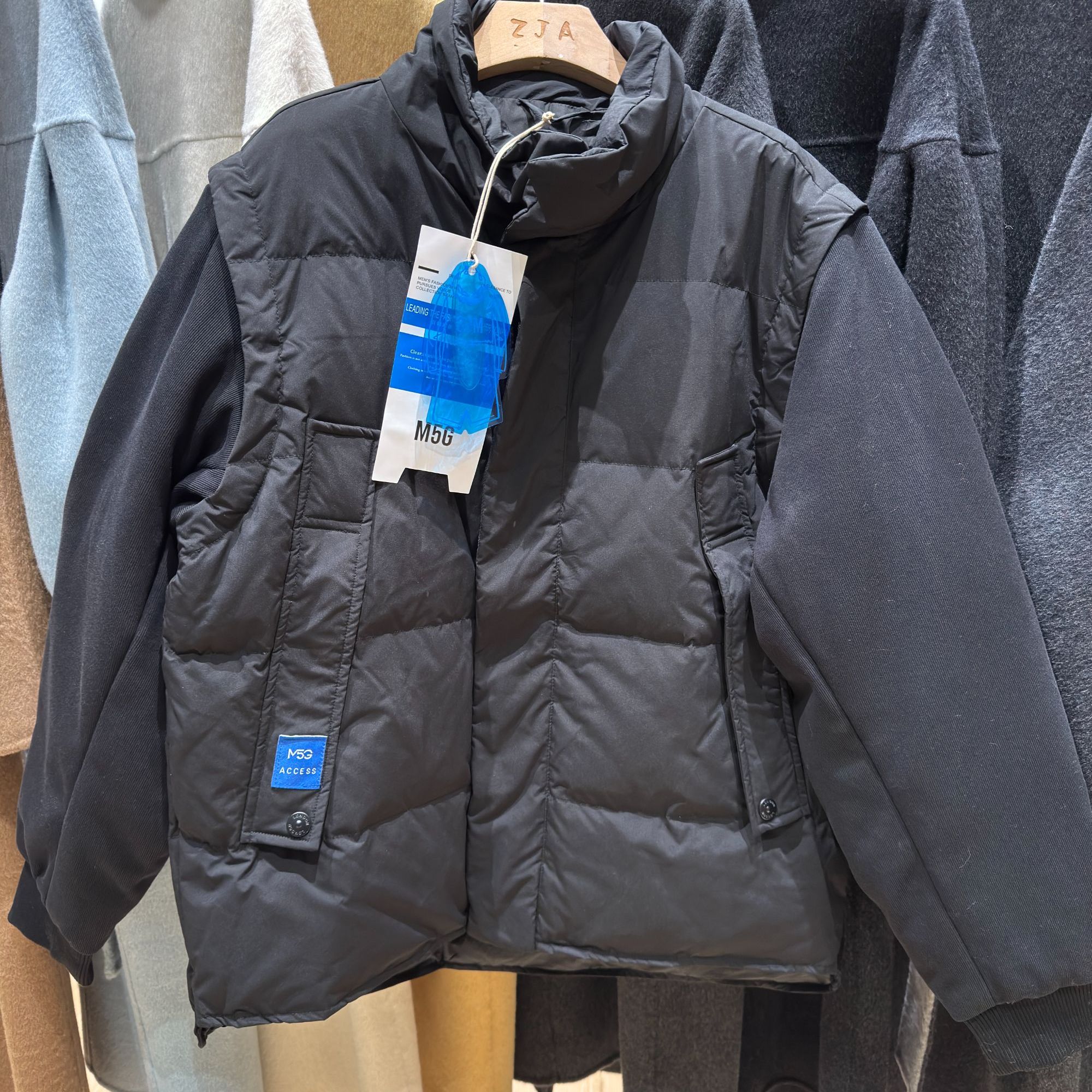 男士置地国际90绒羽绒系列