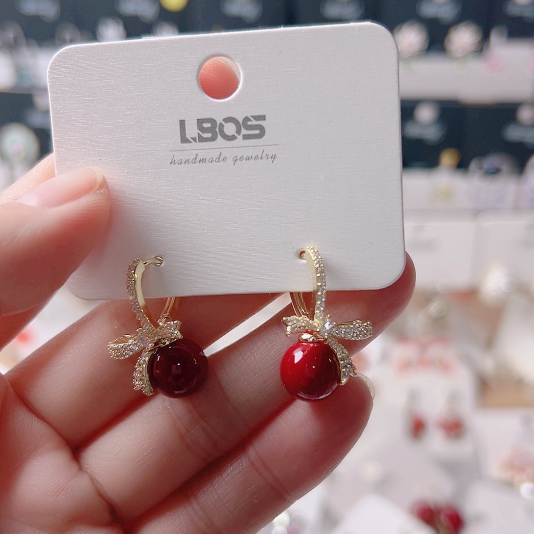 锆石纯铜合金耳环的