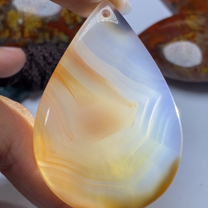 玛瑙/玉髓颈饰未镶嵌