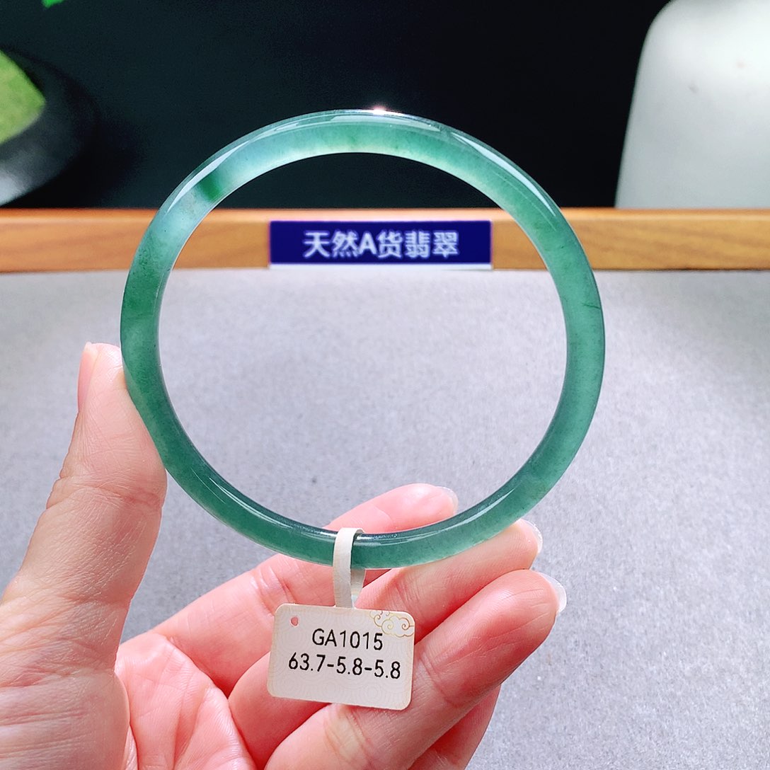 未镶嵌手镯翡翠天然翡翠手镯a货