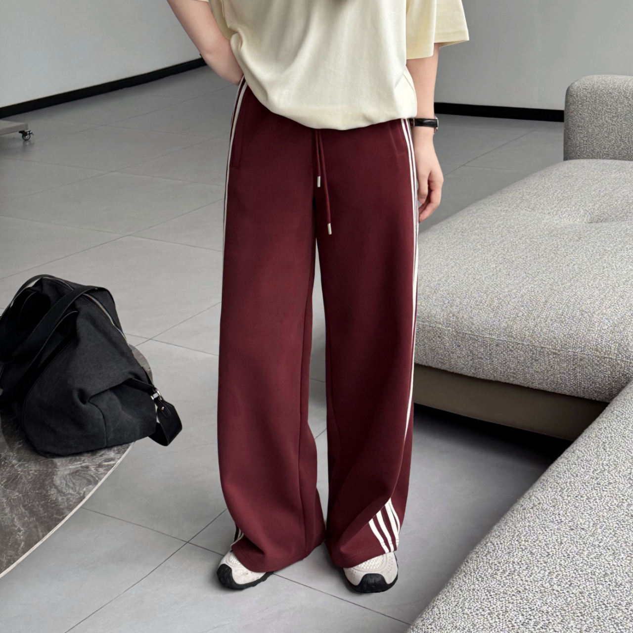 秋季美式复古撞色气质宽松显瘦舒适校服卫裤长裤-J25301324