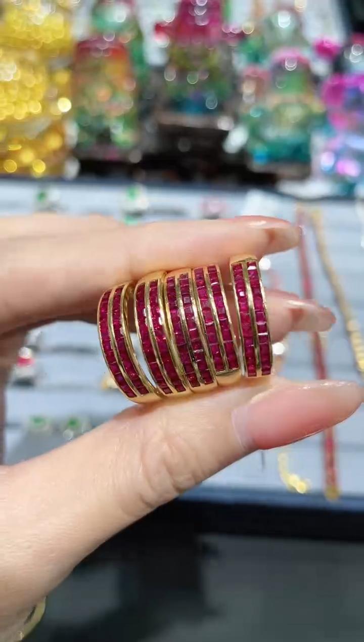 18K金镶嵌天然红宝石戒指排戒 多样性发其一