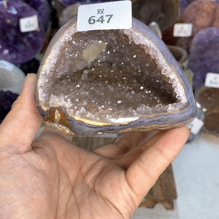 未镶嵌水晶大型摆件（非配饰）