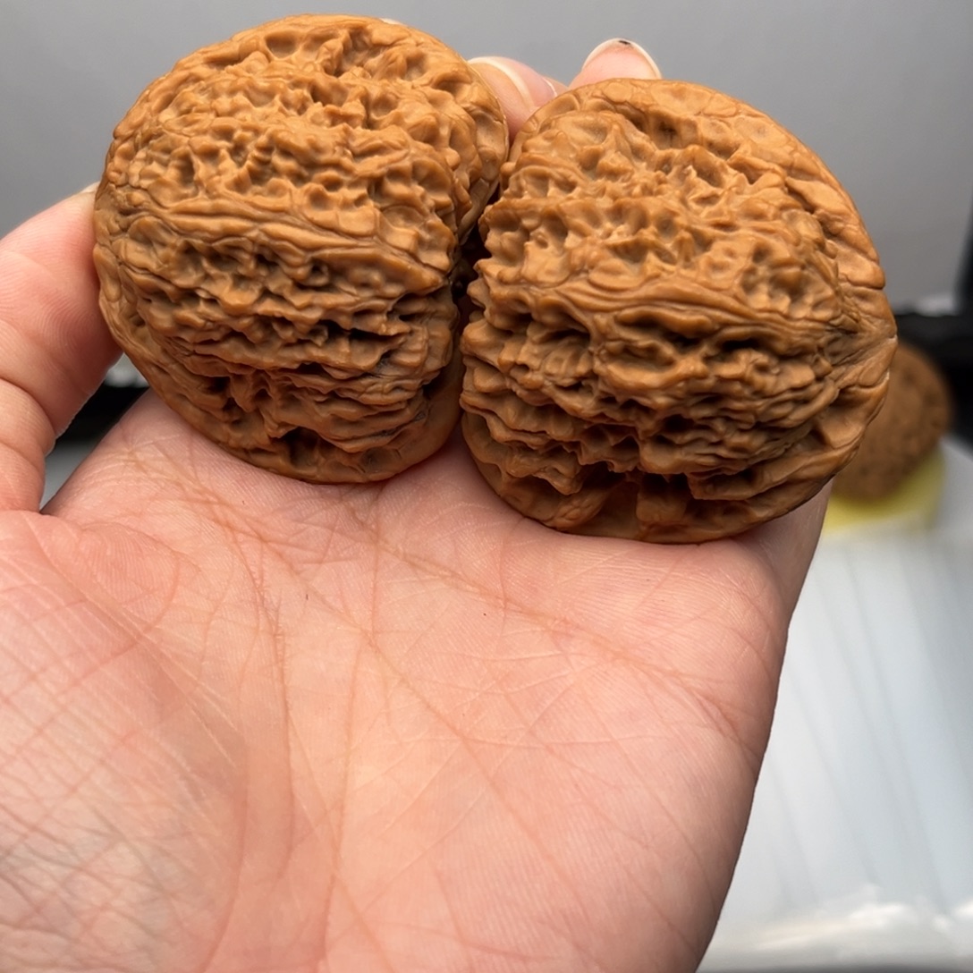 吊坠文玩核桃南疆47