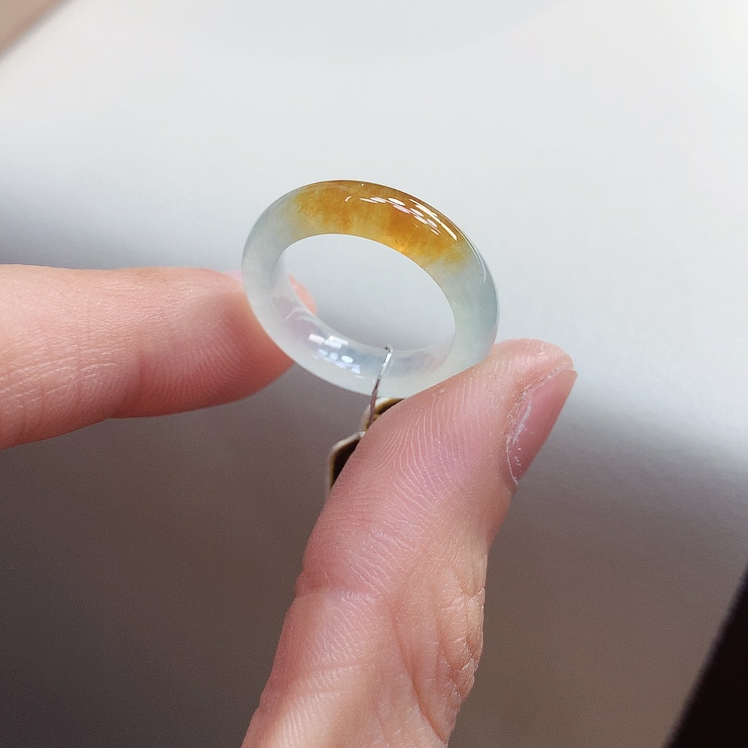 翡翠戒指未镶嵌10-11号