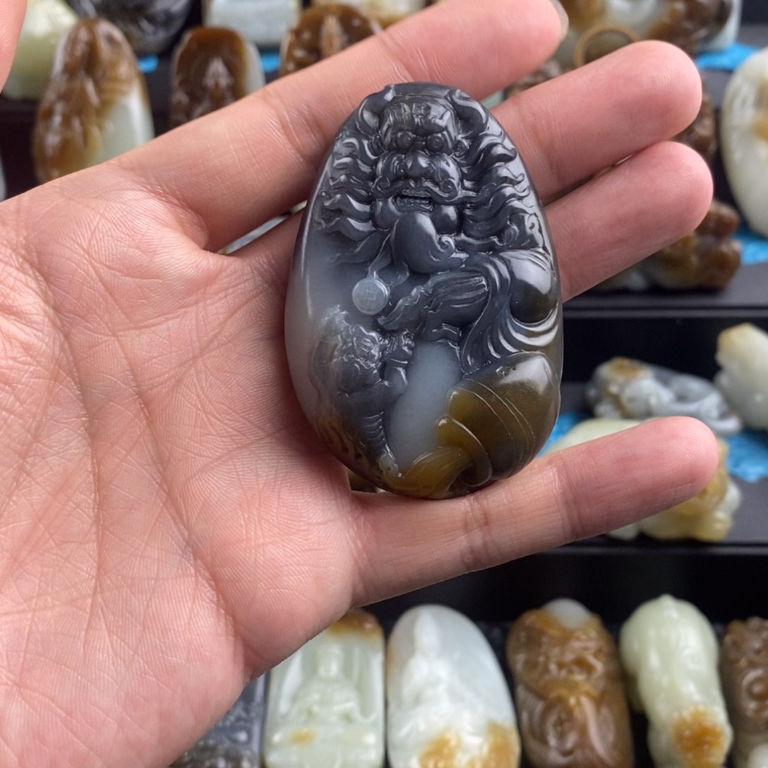 和田玉挂件未镶嵌