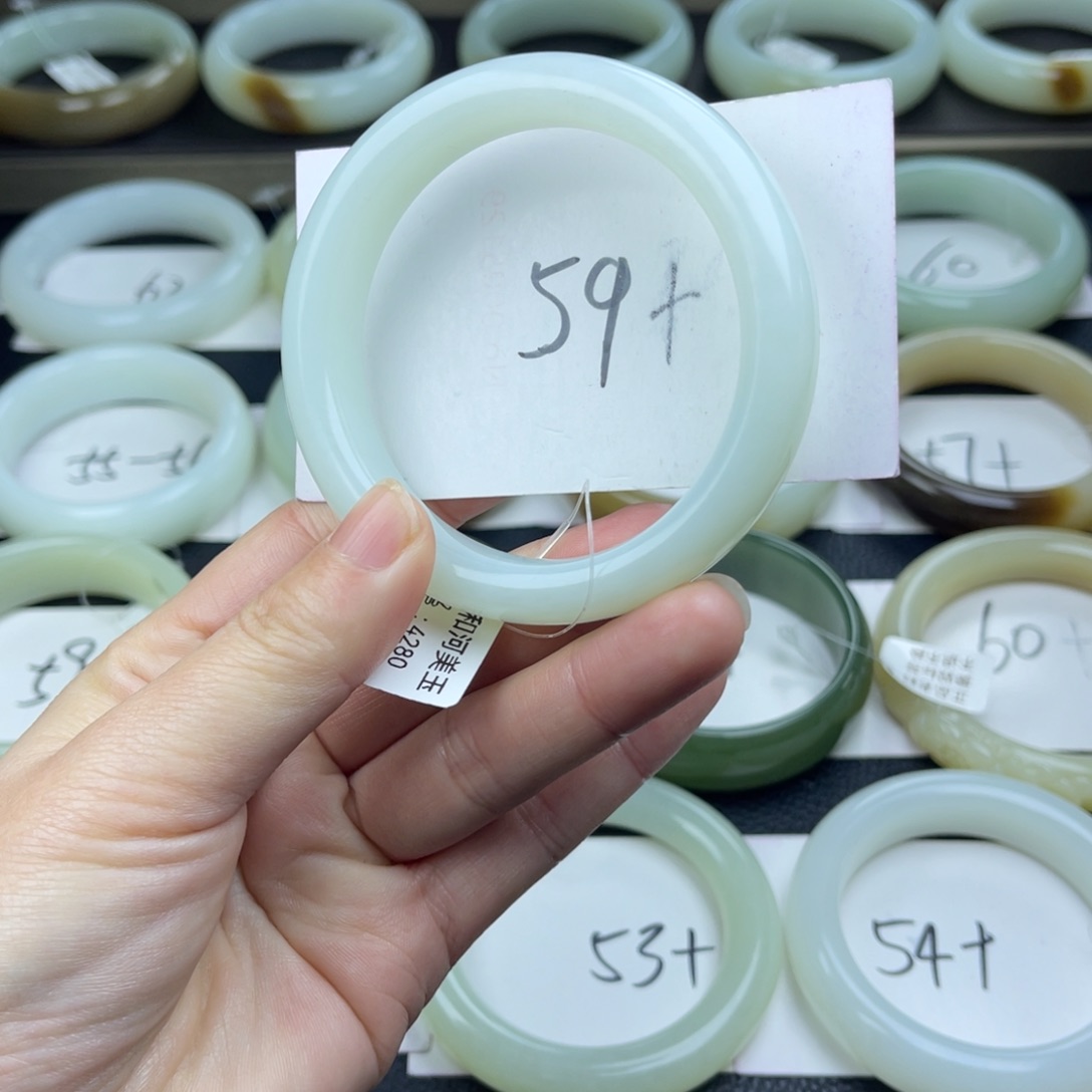 和田玉手链未镶嵌