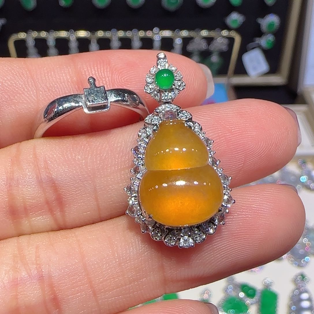 翡翠戒指18K金镶嵌葫芦戒指吊坠两用款