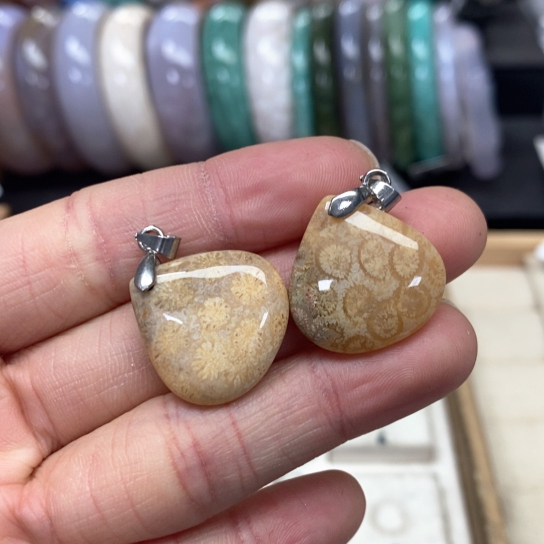 硅化珊瑚（珊瑚玉）手链未镶嵌022