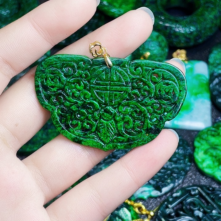 翡翠银S925镶嵌颈饰多样性